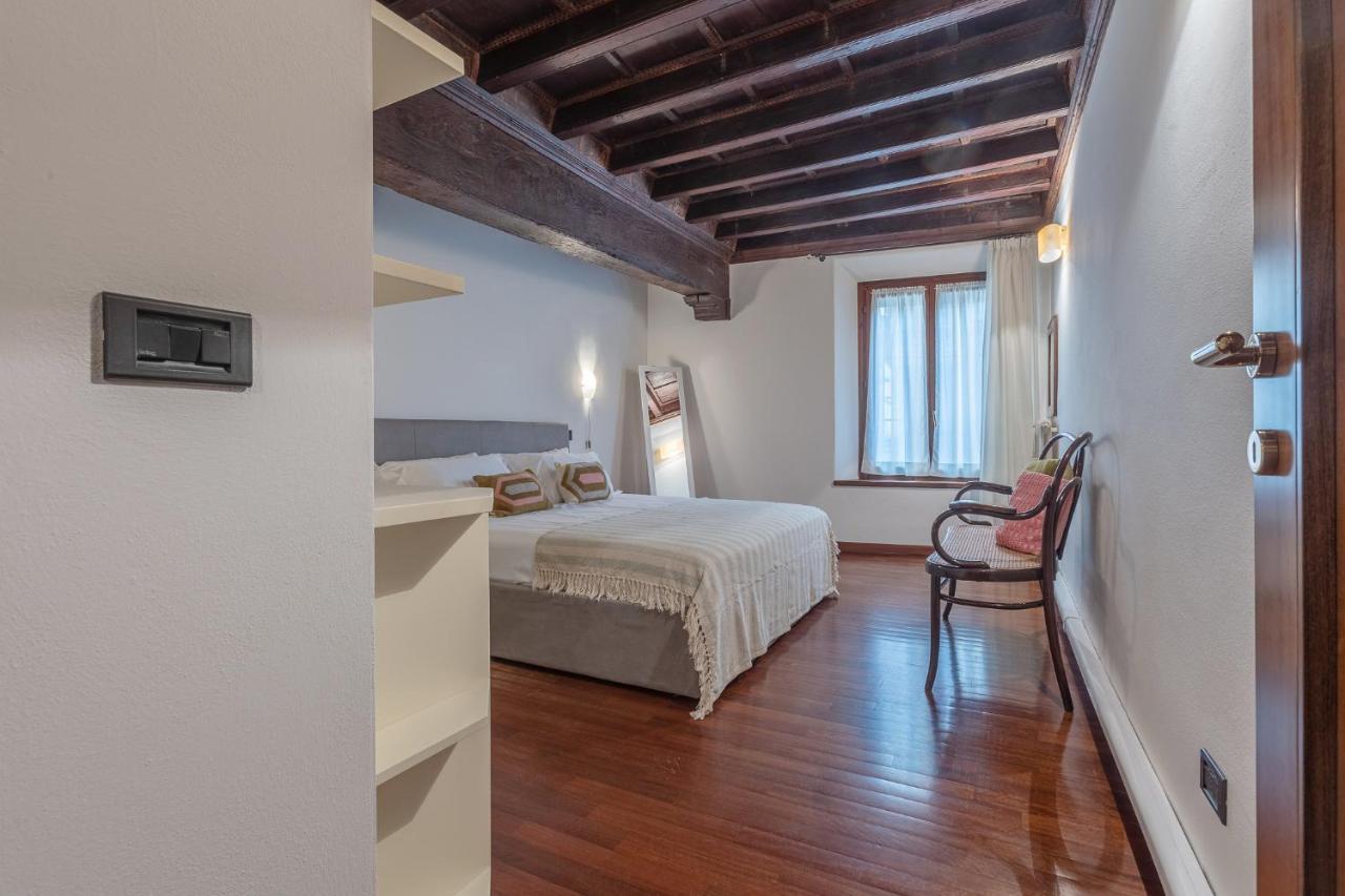 Exclusive Duplex In The Center X9! * Ferrara